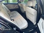BMW Seria 5 525d xDrive Luxury Line - 28