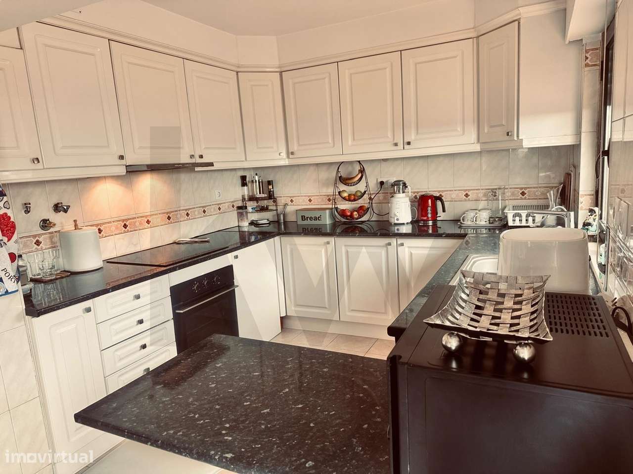 T4 no Último Piso com Terraço de 100m2 e Vista Panorâmica Deslumbrante-32