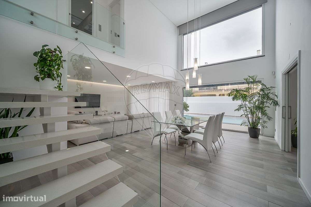 Moradia T4 para venda - Grande imagem: 2/50