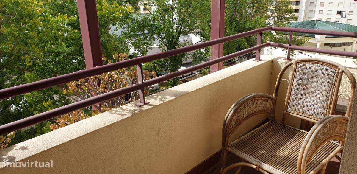 Apartamento com 3 quartos - localizado em Telheiras Lisbon - Grande imagem: 2/9