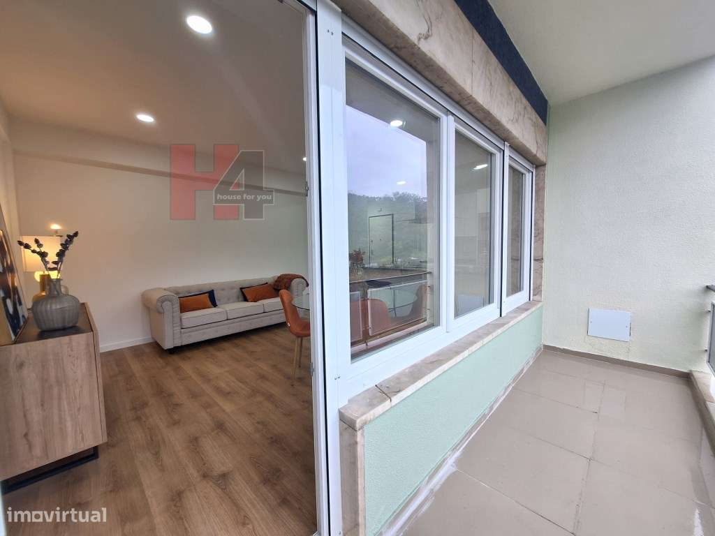 Apartamento T3 totalmente remodelado em Benfica-12