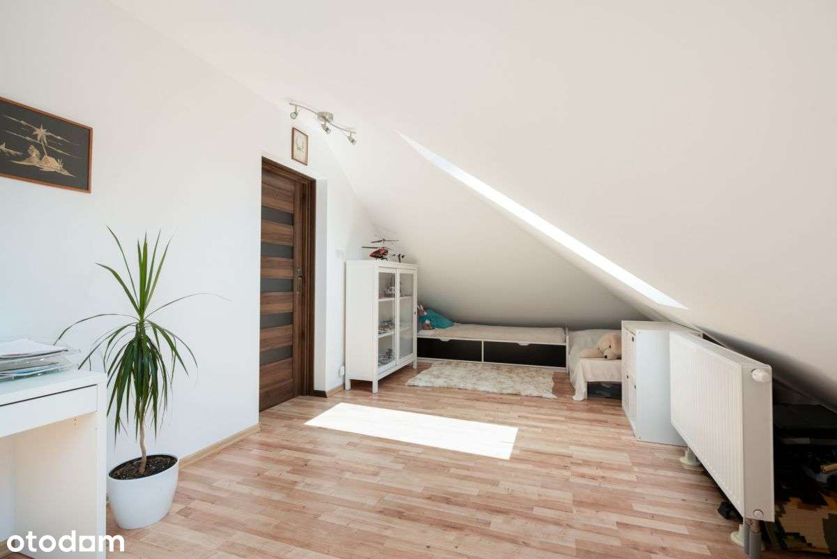 Dom wolnostojący 4 sypialnie-18