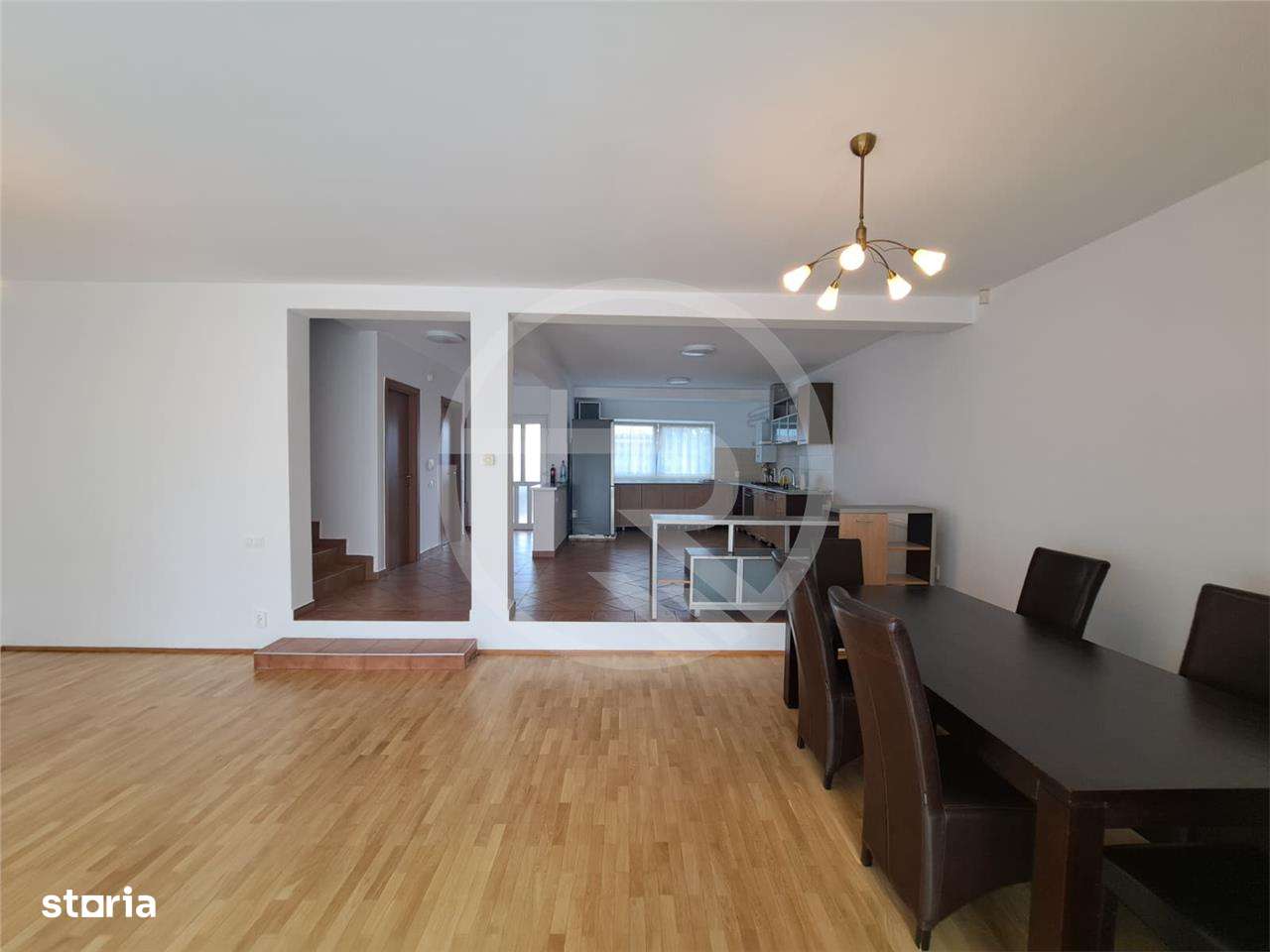 Casa Insiruita, P+E, 140 mp utili, situata in cartierul Buna Ziua! - Imagine principală: 4/10