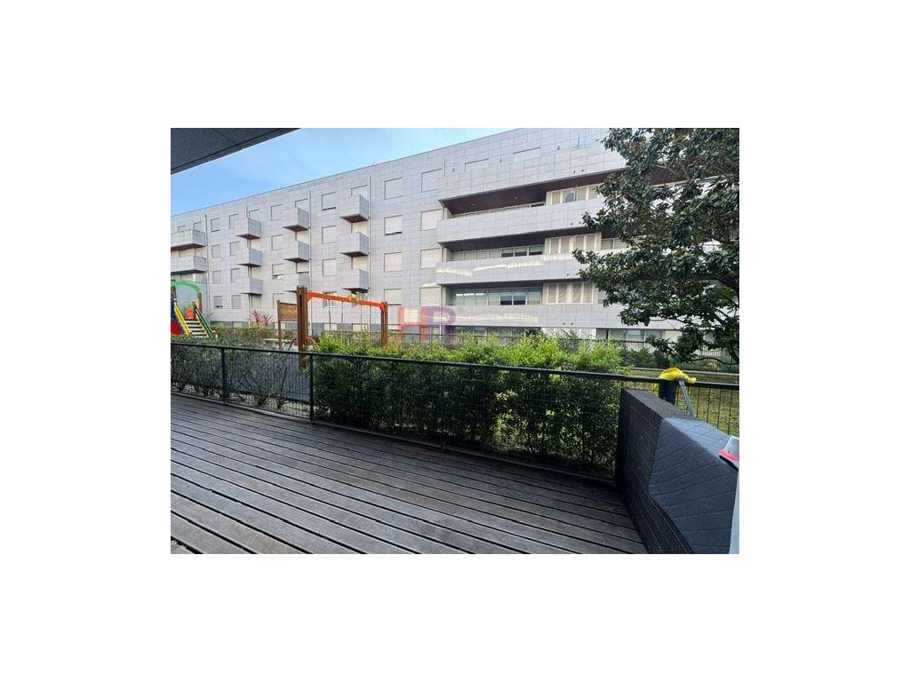Apartamento T2 com garagem em Quinta das Nogueiras em Coimbra: Conf...-18