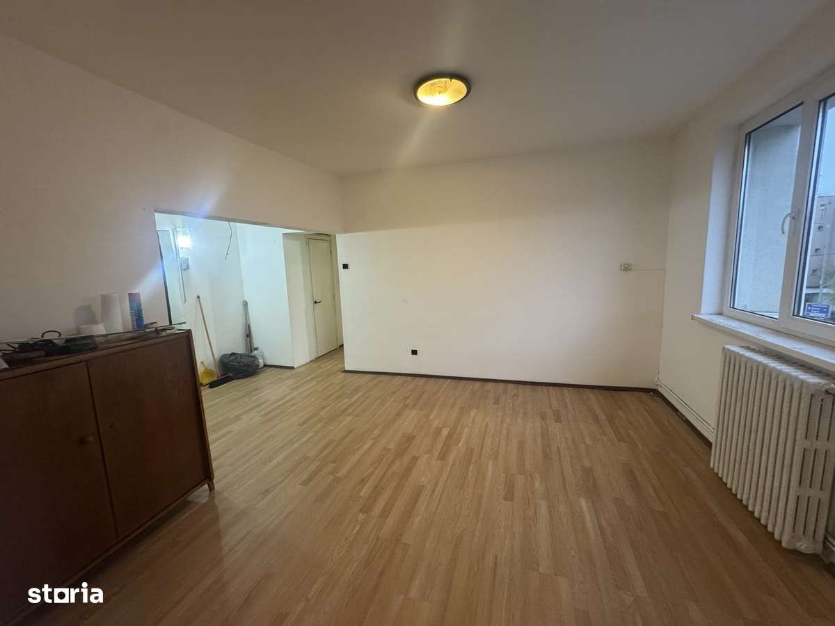 Apartament cu 3 camere in 7 Noiembrie / Spitalul Judetean / UMFST  UMF-4