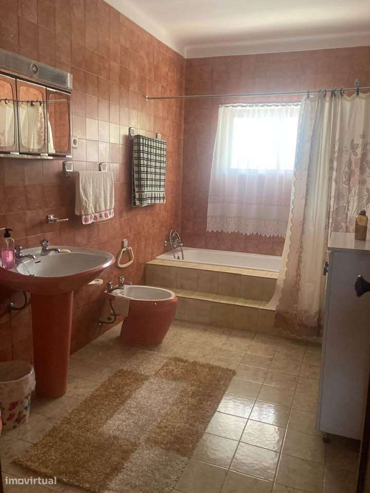 Moradia de 4 Frentes com vistas para o Rio Minho – Caminha / Lanhelas-10