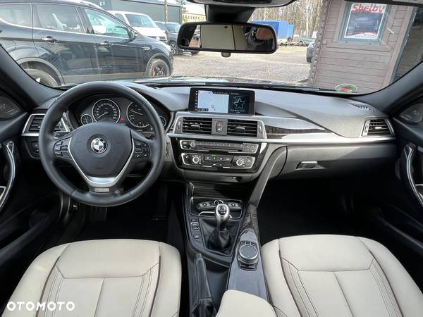 BMW Seria 3 318d Touring Sport Line - 17