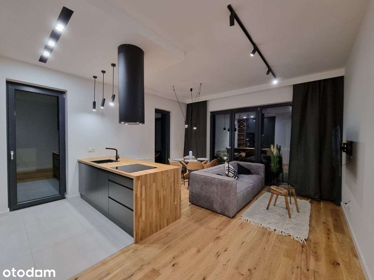 Apartament 3-pok. Pierwsza Dzielnica (7p.)