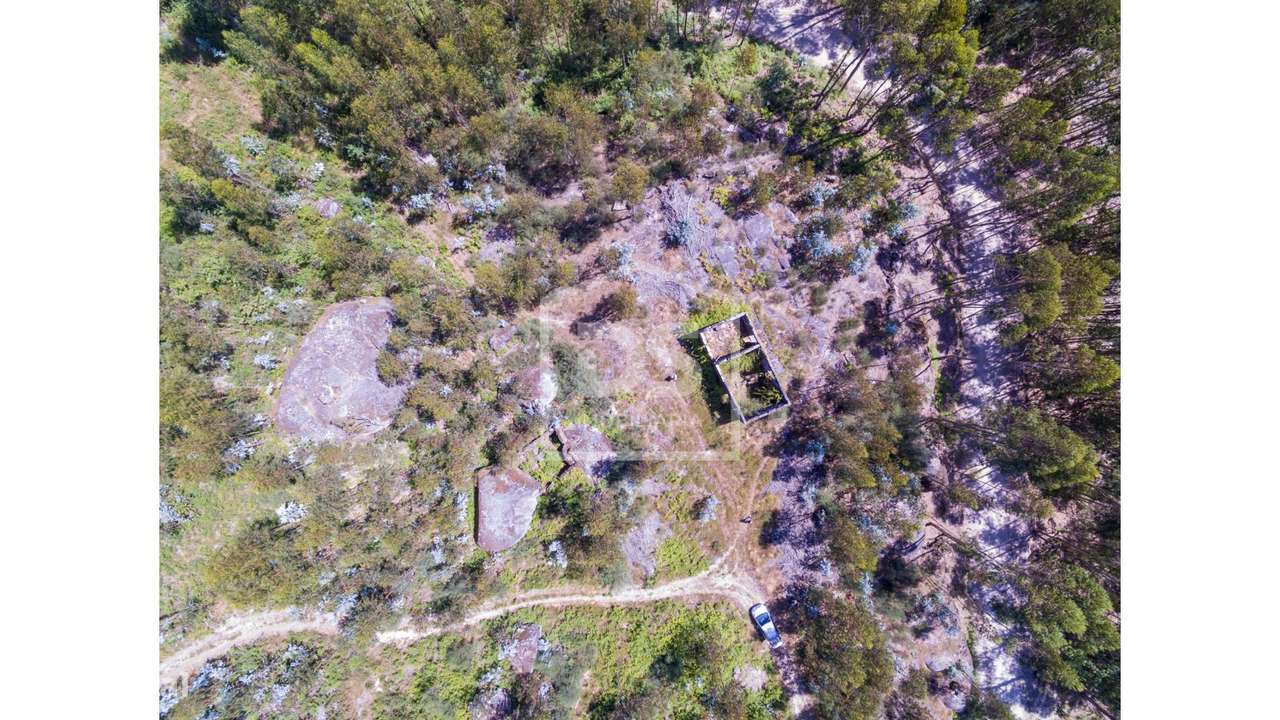 Moradia Devoluta T0 Venda em Vila Boa de Quires e Maureles,Marco de Ca - Grande imagem: 5/7