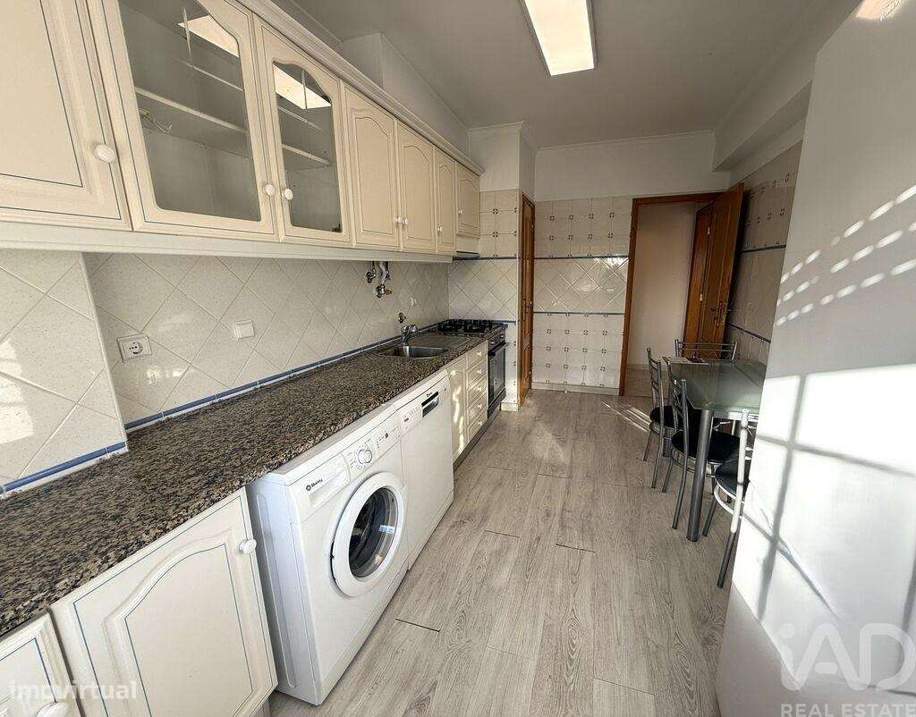 Apartamento T2 em Fernão Ferro de 82,88 m2 - Grande imagem: 2/28