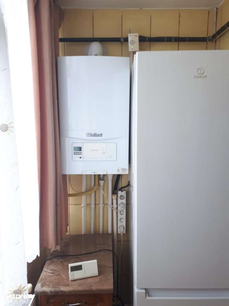 Apartament 2 camere Micro20 et4/5 ,centrala ,Mobilat si Utilat - Imagine principală: 5/8