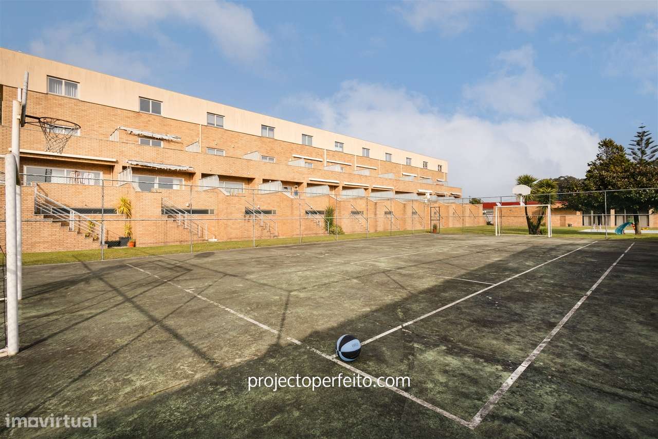 Moradia de tipologia T4+1 para venda em Perosinho, Vila Nova de Gaia-26