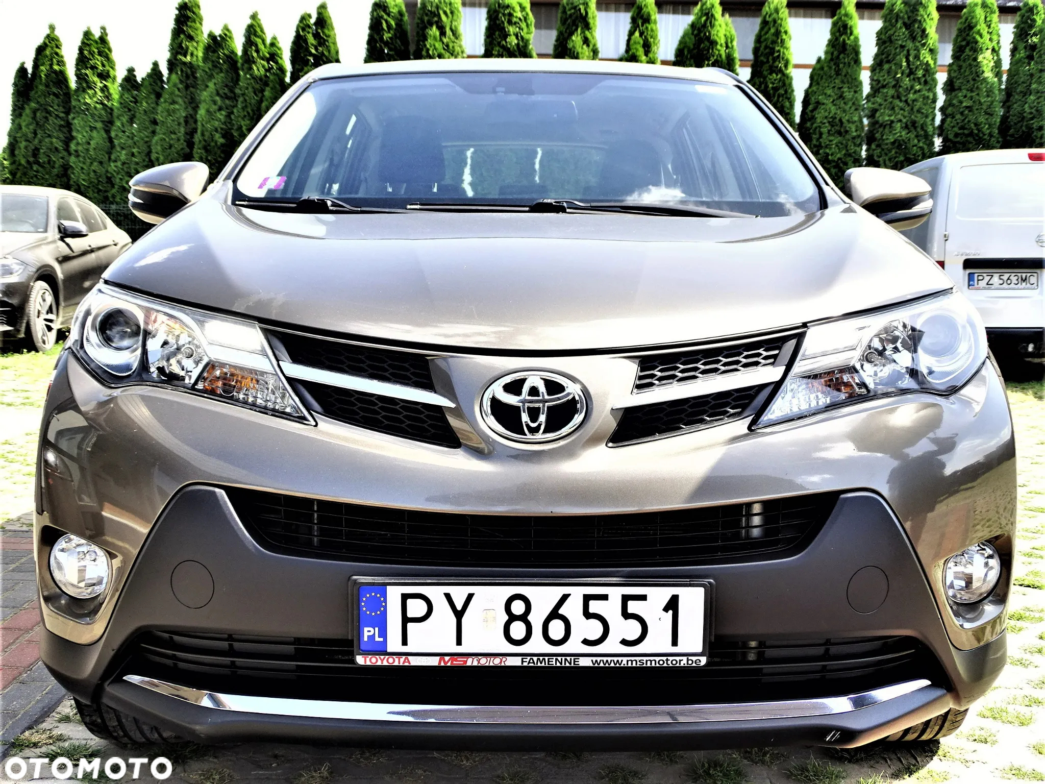 Toyota RAV4 2.0 D-4D Premium 4x2 - 4