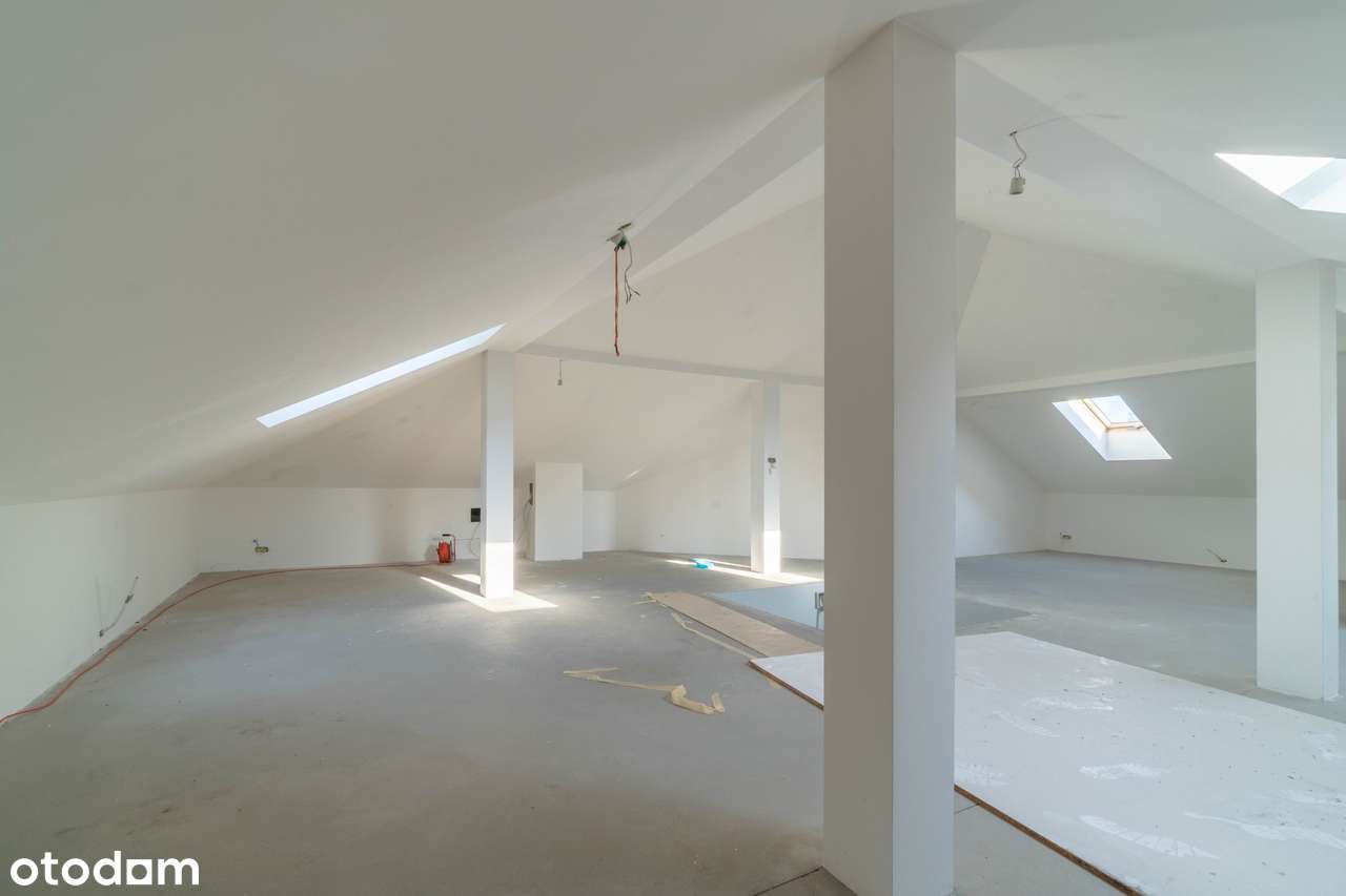 Gotowy Dom do zamieszkania z pięknym ogrodem Blisko Miasta-17