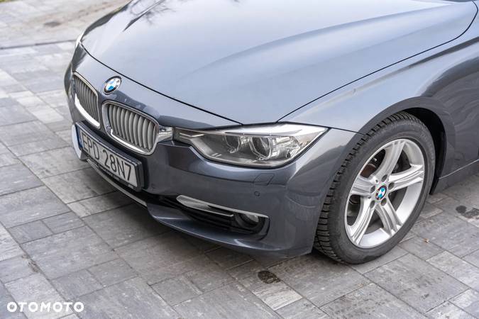 BMW Seria 3 318d Touring Modern Line - 10