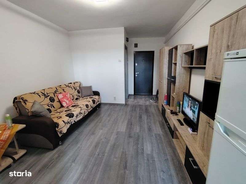 Inchiriez garsoniera regim hotelier 150/ zi - Imagine principală: 5/6