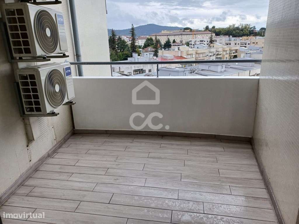 Apartamento T3 Remodelado com Vistas Panorâmicas - São Vicente, Braga-31
