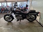 Suzuki Marauder - 8