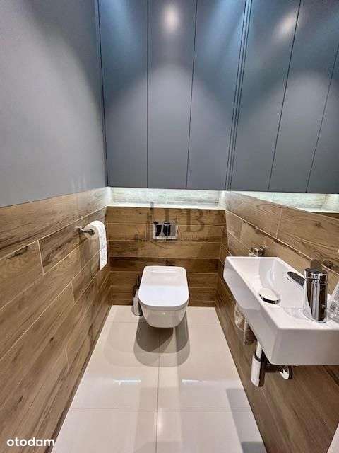 komfortowe mieszkanie w ścisłym centrum miasta-8