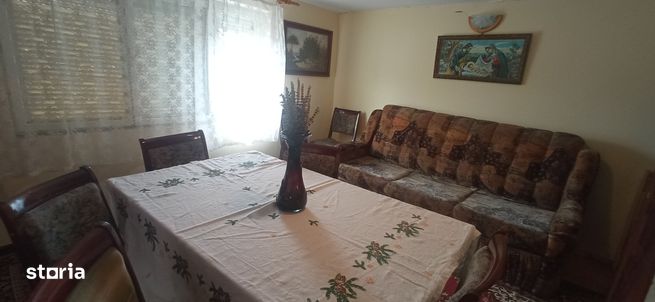 Casa la 35 km distanta de Sibiu-5