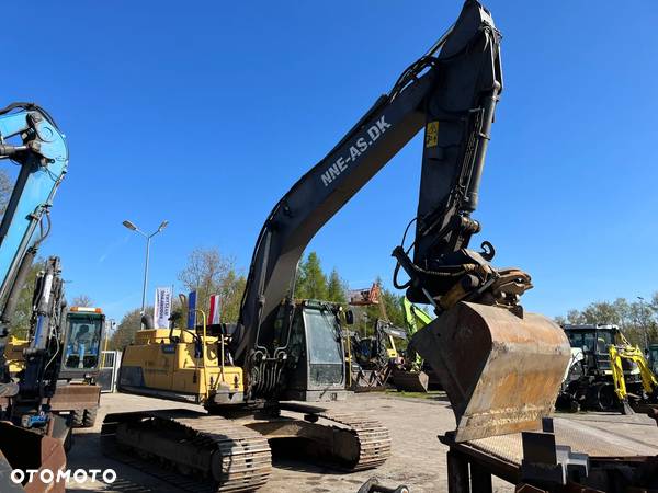 Volvo EC250DL - 5