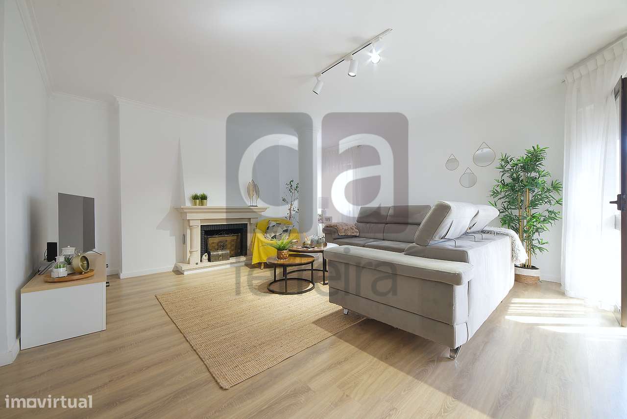 Apartamento T3 boas ãreas junto Hospital de santarém-14