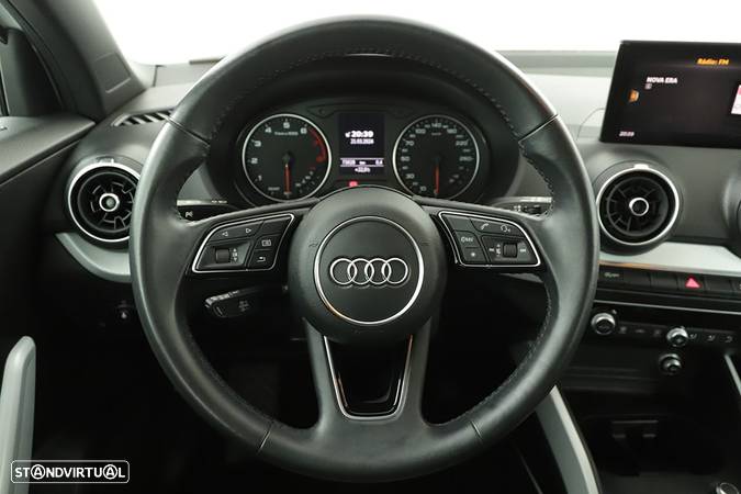 Audi Q2 30 TFSI Design - 12