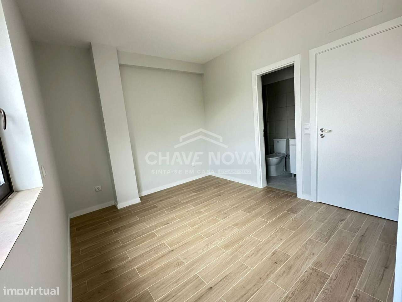 Apartamento T3 na Foz Totalmente Tenovado-1