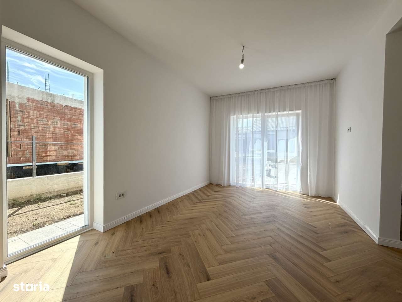 PF ! Casa 4 camere 110mp 2 bai zona Bucium-10