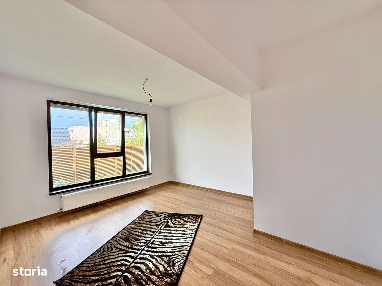 Casa pe parter | 3 camere | Teren 380mp-7