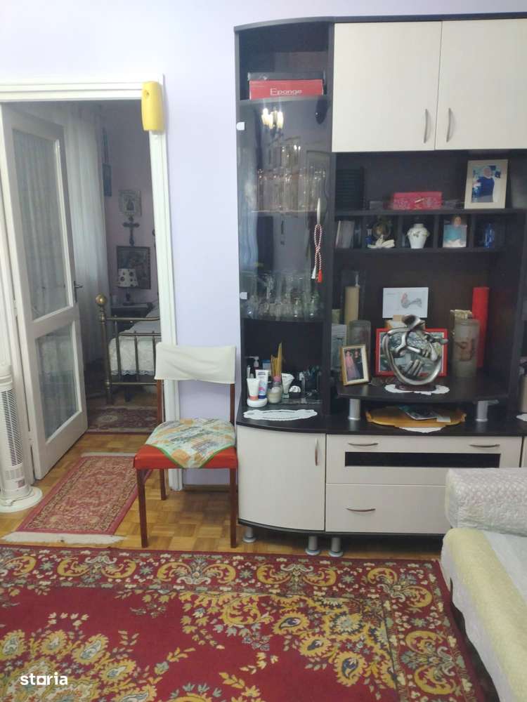 Apartament 3 camere, zona Centrală – Parcul Cancicov, etaj 1 din 4-5