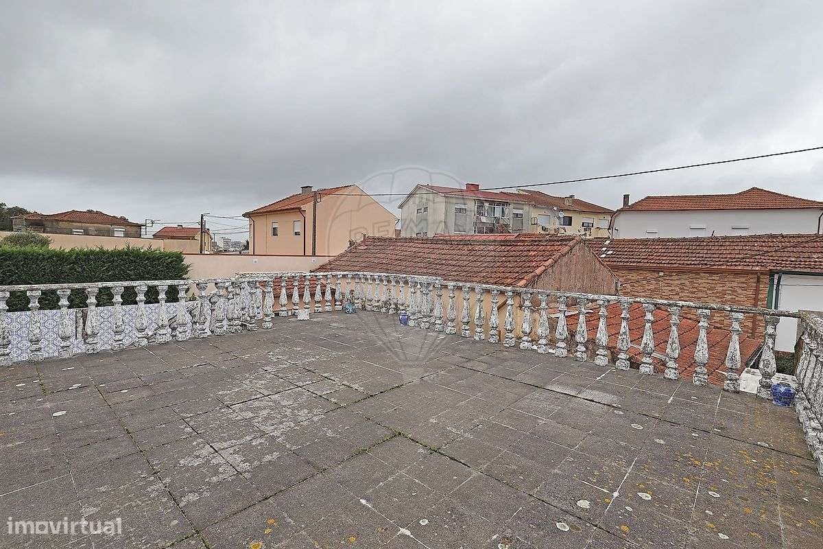 Moradia T3 para venda-8