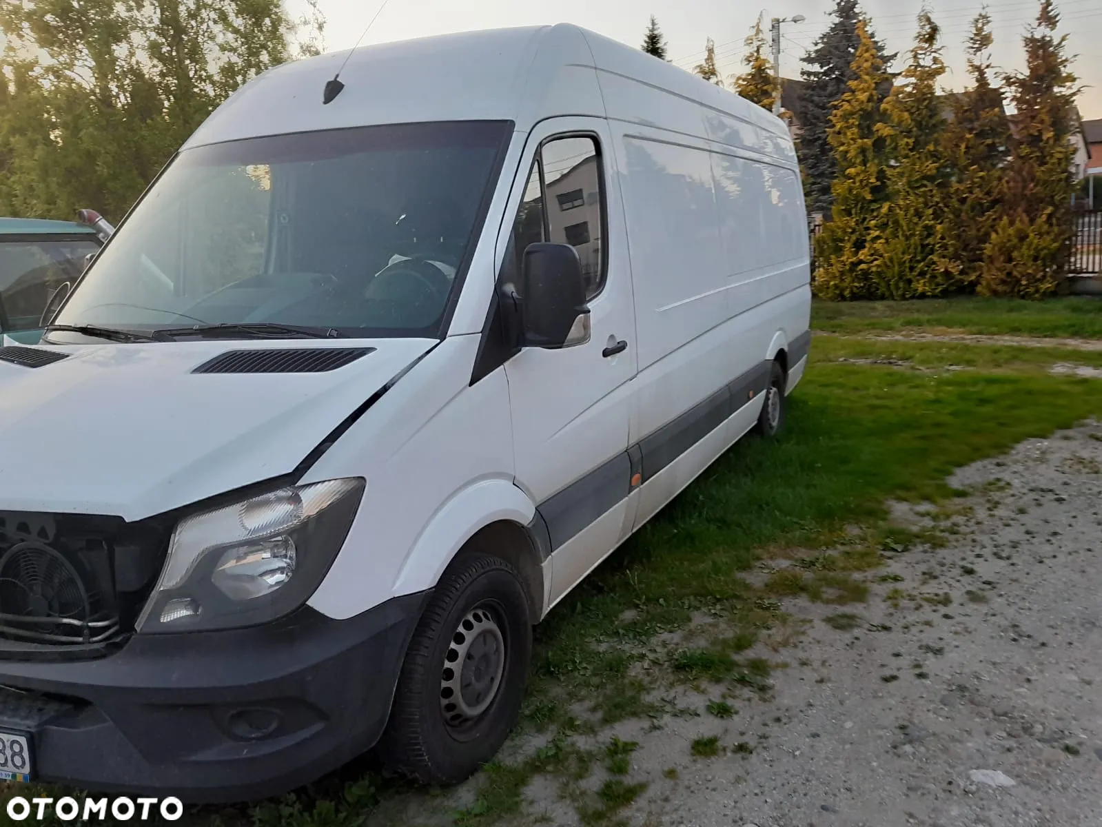 Mercedes-Benz Sprinter - 14