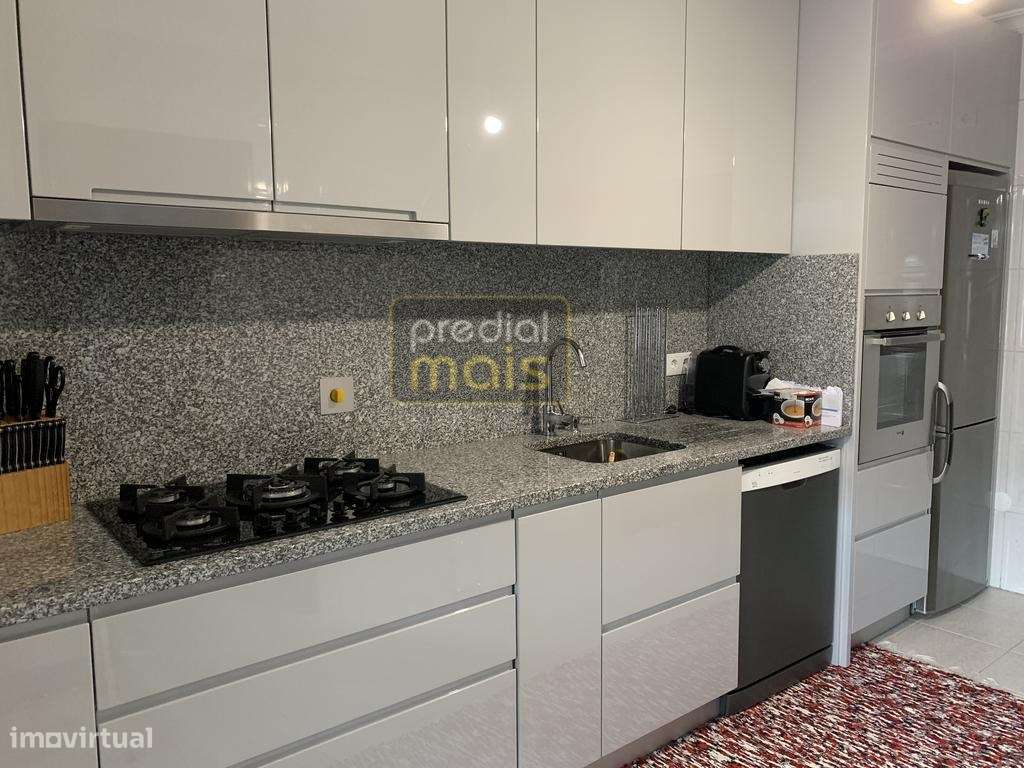 APARTAMENTO T2 NOVO C/ NOVO -JUNTO CENTRO-1
