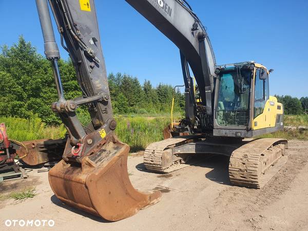 Volvo EC220DL - 12