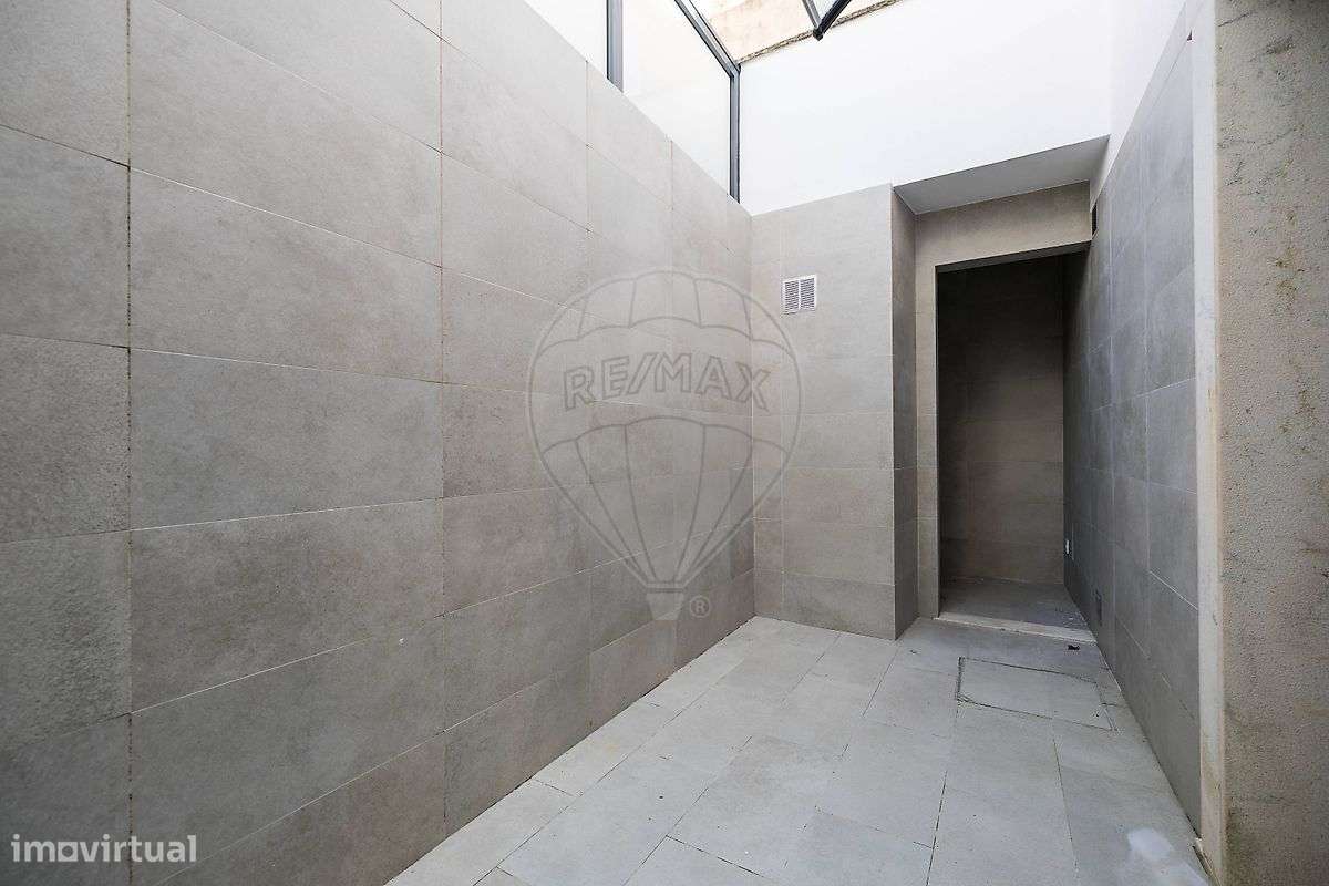 Moradia T2 para venda-25