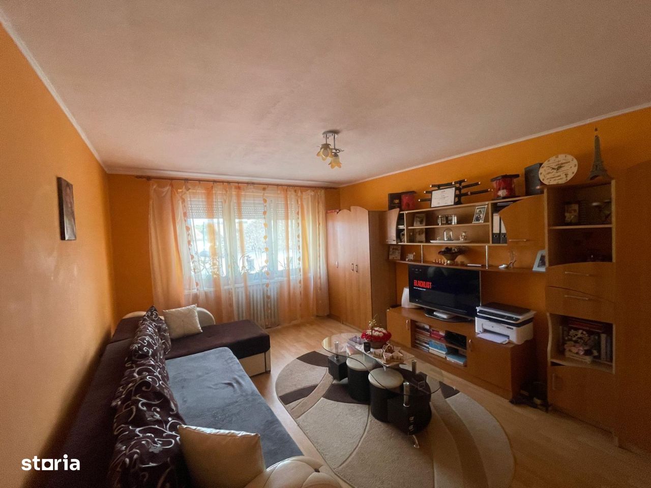 Apartament 2 camere, decomandat, etajul 1 Central, Cisnadie