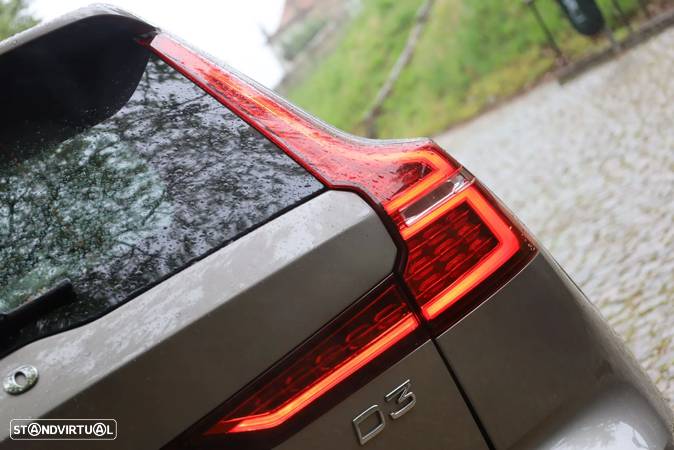 Volvo V60 2.0 D3 Momentum - 7