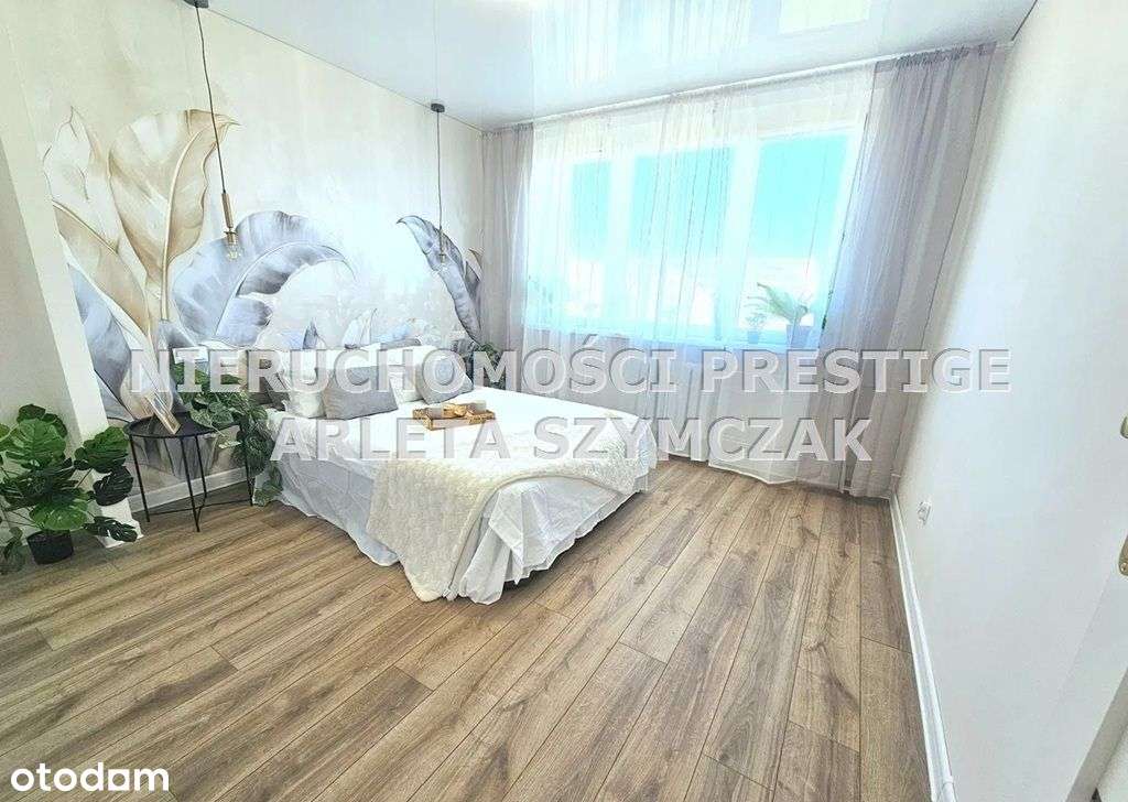 Nietypowy Układ Mieszkania, M-6 Ul. Miodowa-8