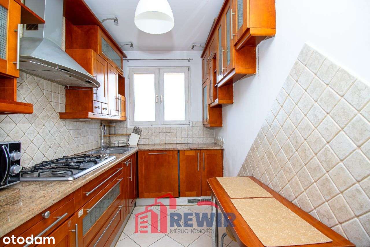 Trzypokojowe mieszkanie przy ul.Wybickiego - Pełny obrazek: 4/20