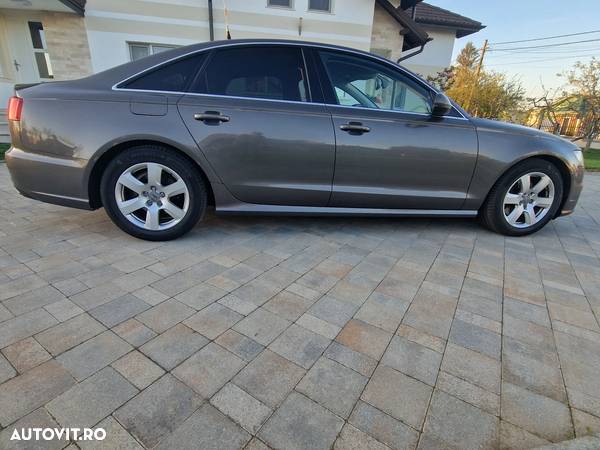 Audi A6 Avant 2.0 TDI ultra S tronic - 1