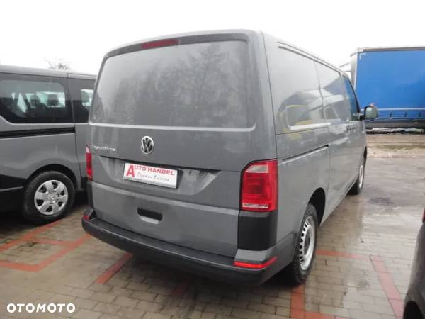 Volkswagen Transporter 2.0TDI Automat - 5