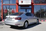 Skoda Superb 2.0 TDI DSG Style - 8