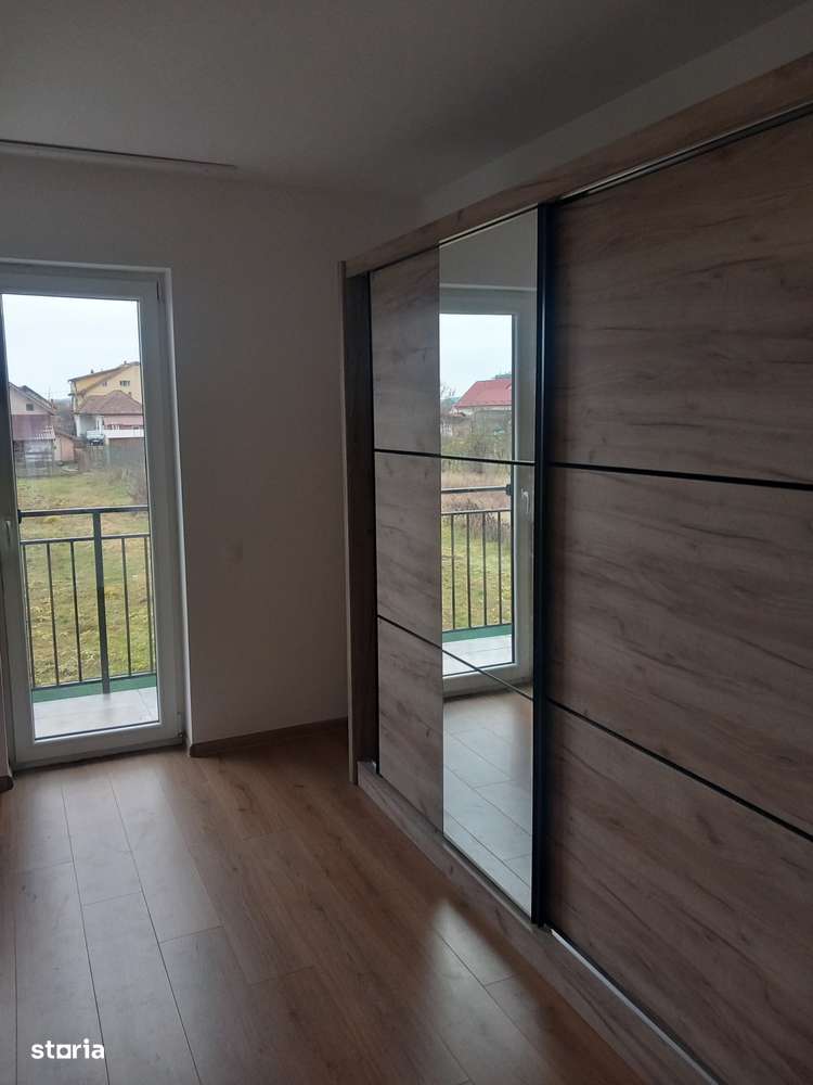 Casă  tip duplex, 3 cam, 85 mp,mobilat, utilat,Sancrai-11