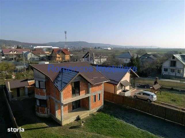 Teren rezidential pe strada Sticlelor din Ștefanesti - Imagine principală: 2/5