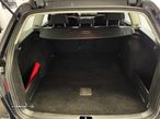 VW Passat Variant 2.0 TDi Sportline - 26