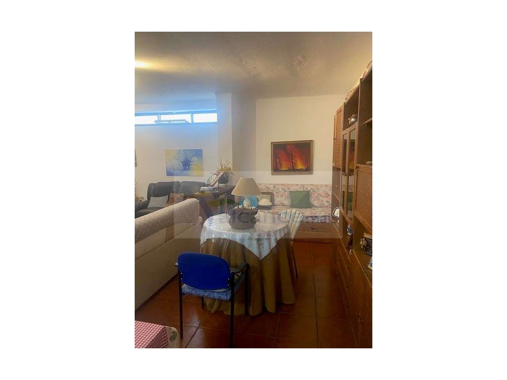 Moradia Exclusiva de Alto Padrão com Espaços Exterior Privativo-36