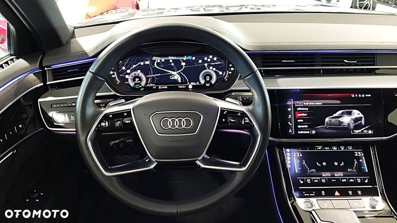 Audi A8 - 13