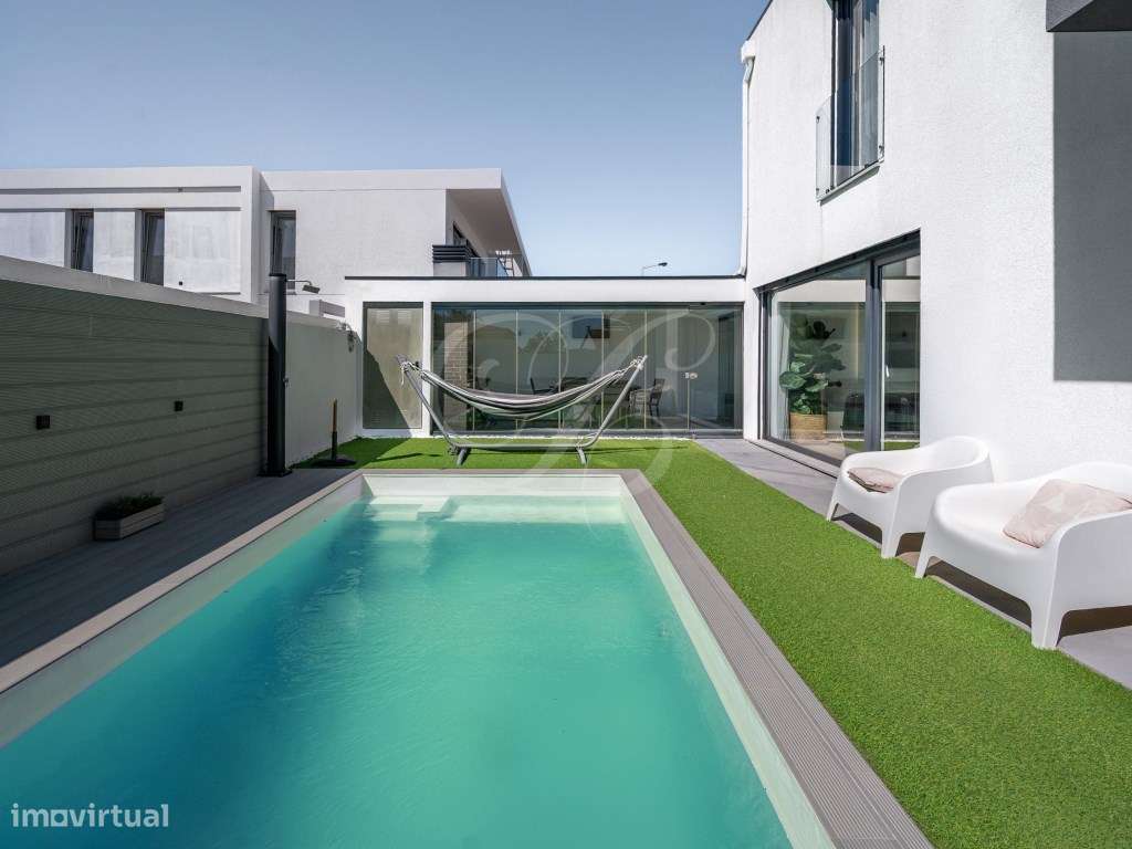 Moradia T3 c/ piscina e barbecue | Cascais-2