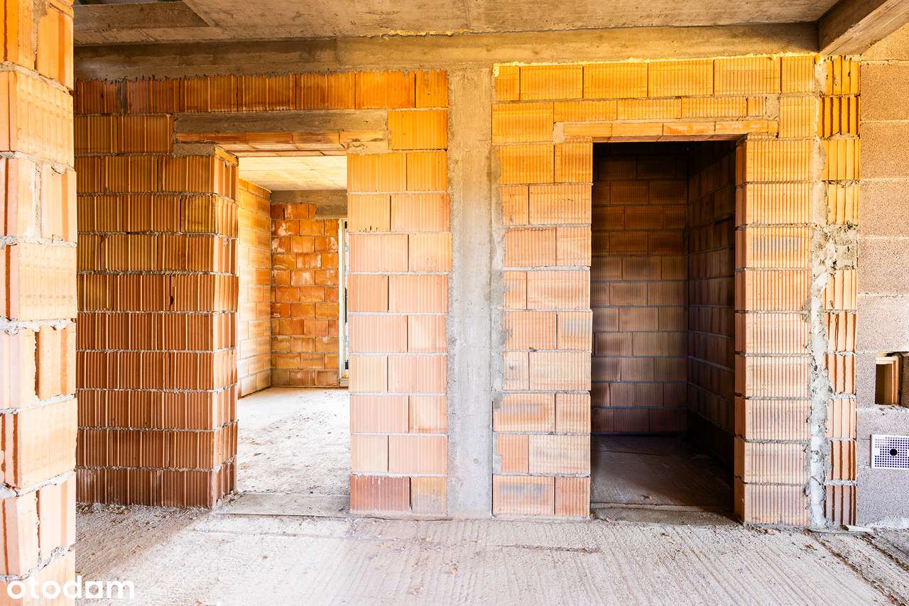 Krzyżanowice - gm. Bochnia - dom + garaż- stan surowy zamknięty.-10